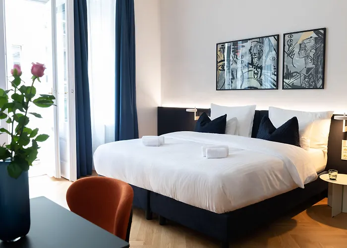 Aparthotel Urbanauts Sylvette 3*