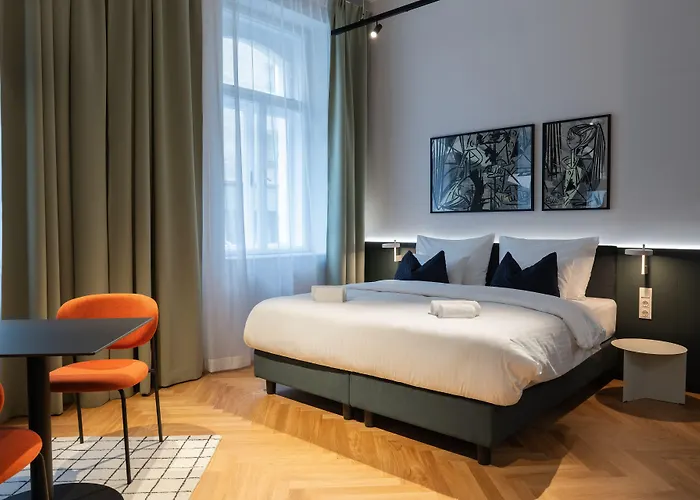 Urbanauts Sylvette Aparthotel